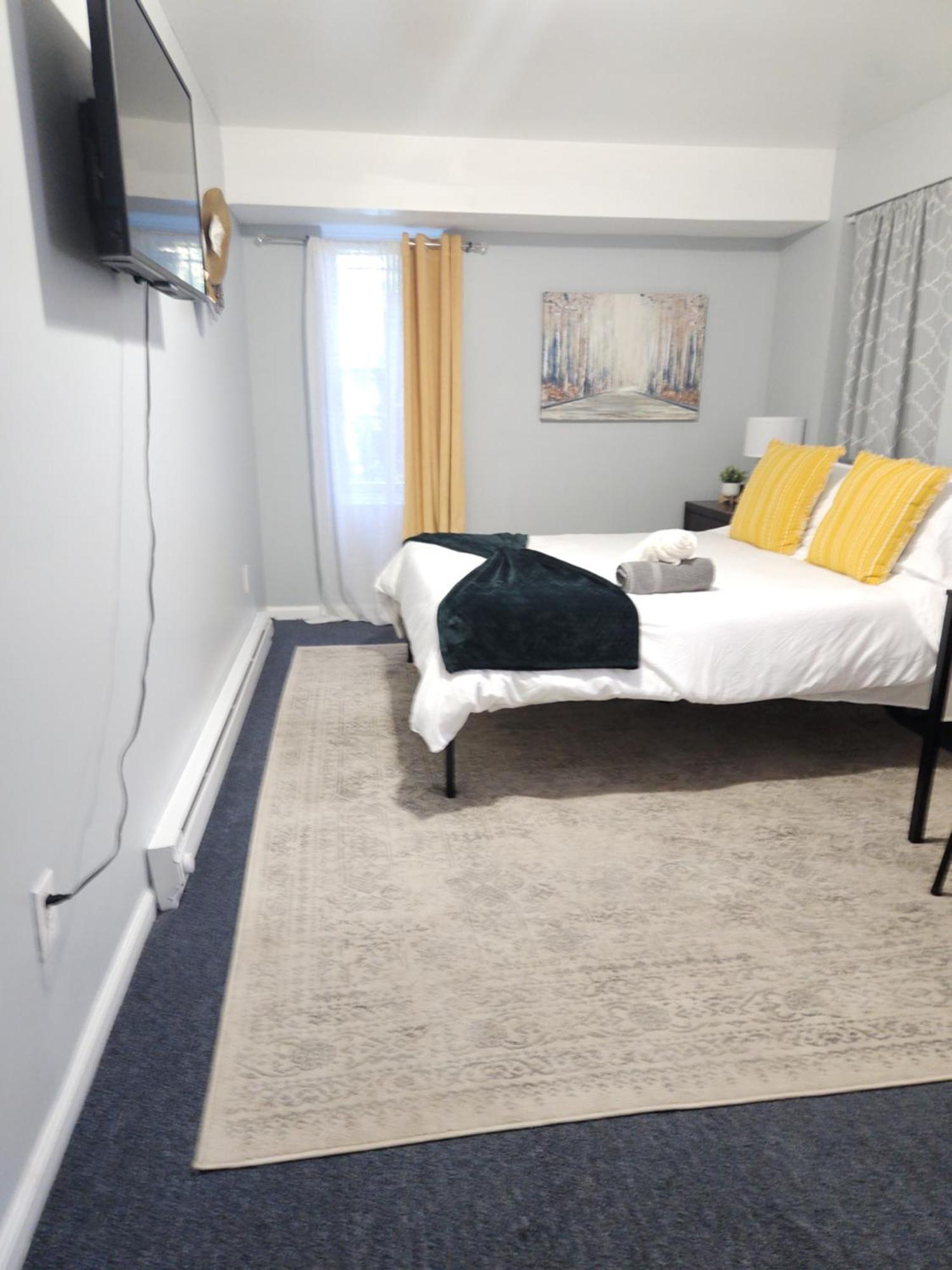 Entire 2-Bed Private Apt - Ewr/Nyc/Outlet Mall 纽瓦克 外观 照片